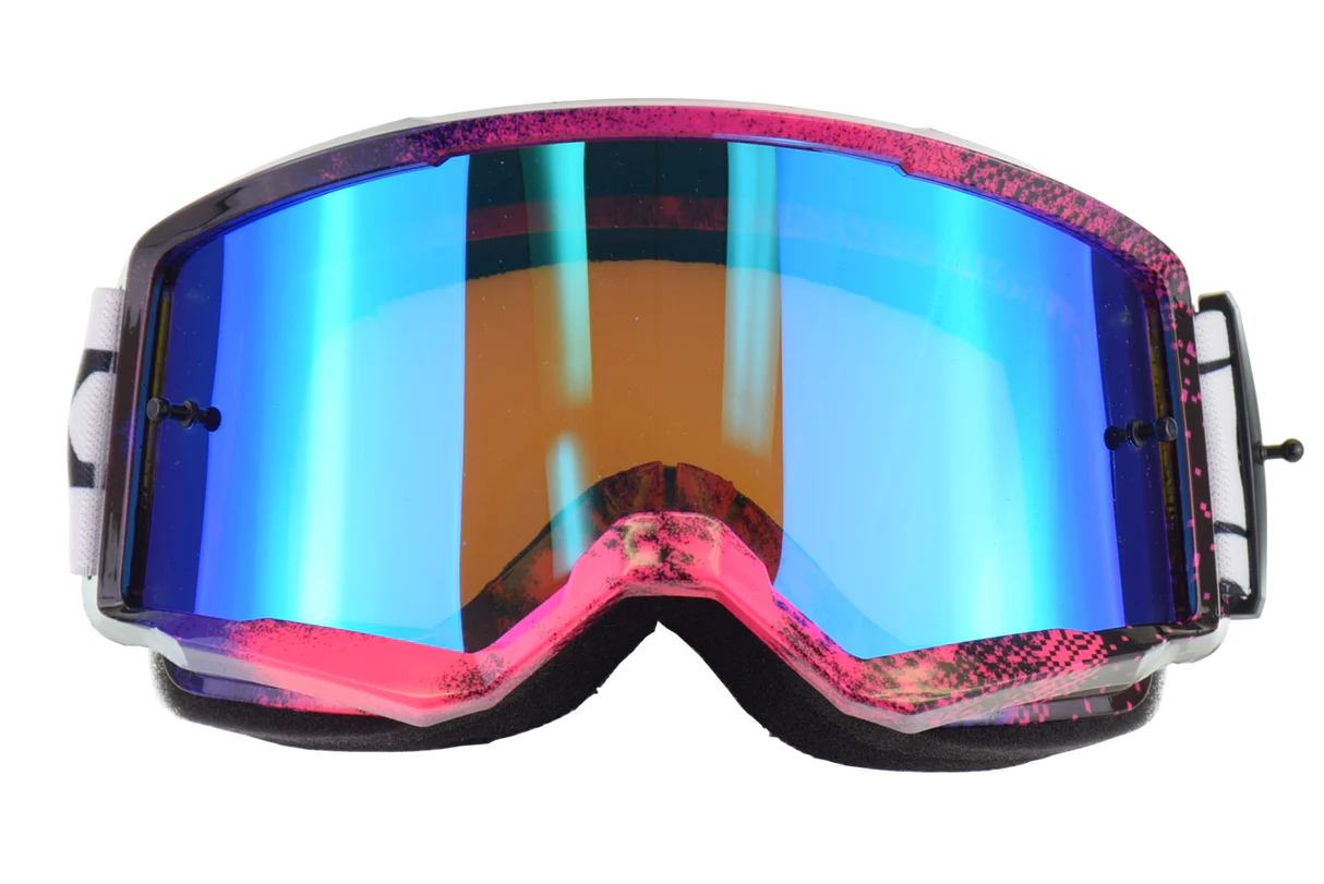 Goggle Fox Main Image Cosmo.