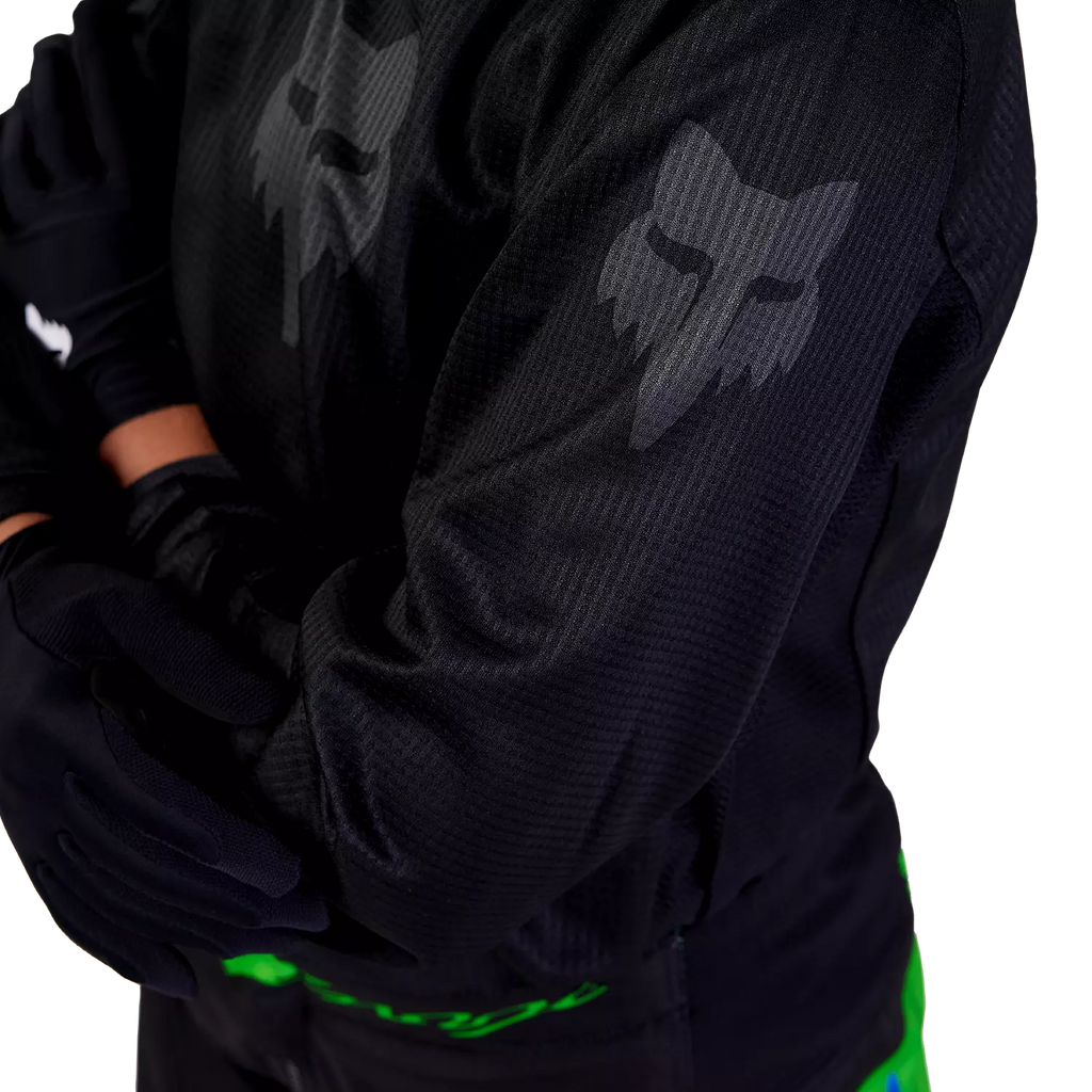 Jersey FOX 180 Blackout Joven S4.