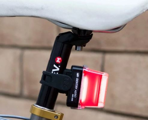 Luz Trasera Para Bicicleta NiteRider Sentry Aero 260