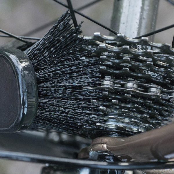 MUC-OFF CEPILLO PARA LLANTA Y CASSETTE