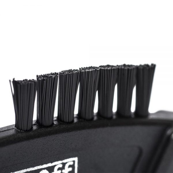 MUC-OFF KIT DE LIMPIEZA DE BICICLETA 8 EN 1