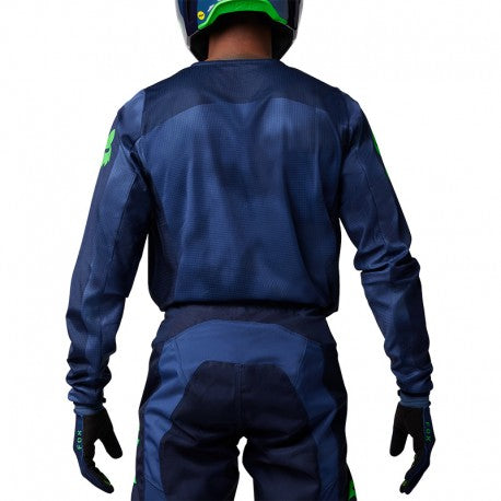 Jersey Fox 180 Taunt